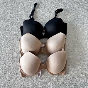 Victoria’s Secret Love Cloud 34 DD Bras - 3 Pack